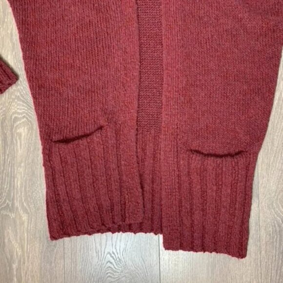 Talula Aritzia Women's Lenox Cardigan Sweater Knit Cashmere Wool Burgundy XXS - Picture 7 of 15